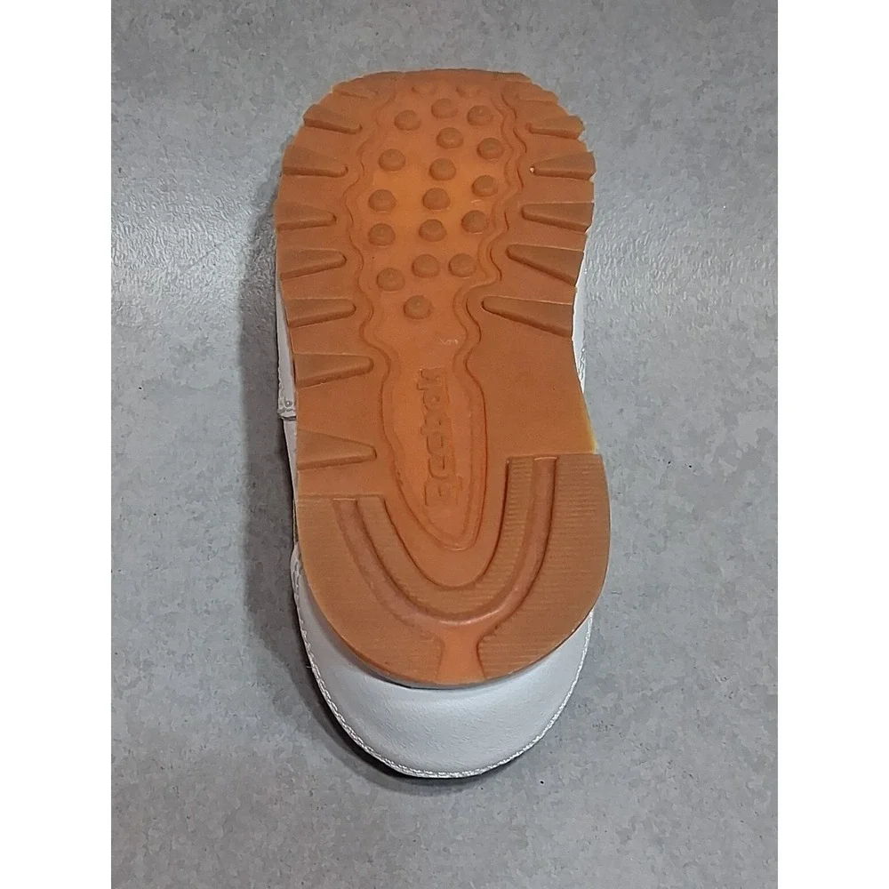 Reebok classic leather toddlers shoes core White size 6